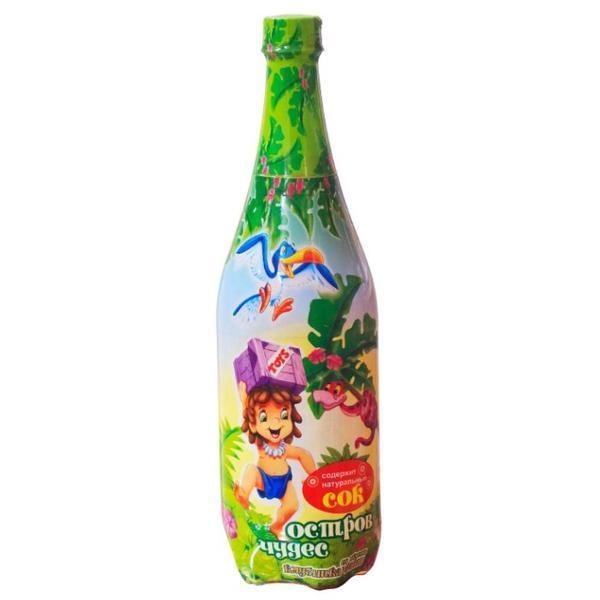 Напиток газированный Остров чудес с соком со вкусом клубника банан, 1 л., ПЭТ