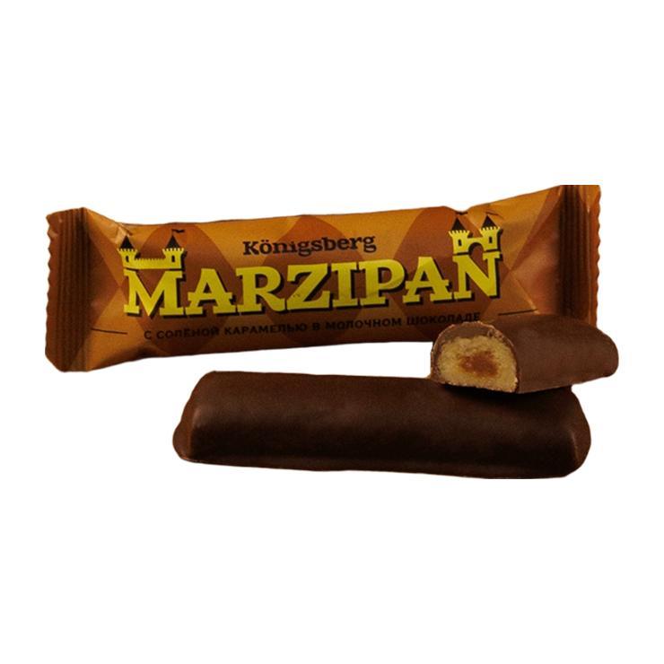 Марципановый батончик ШААКЕН ДОРФ в молочном шоколаде с соленой карамелью 40 гр., флоу-пак