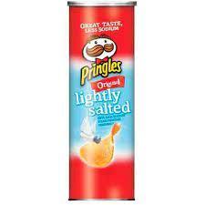 Чипсы Pringles Lightly Salted оригинал 149 гр., туба