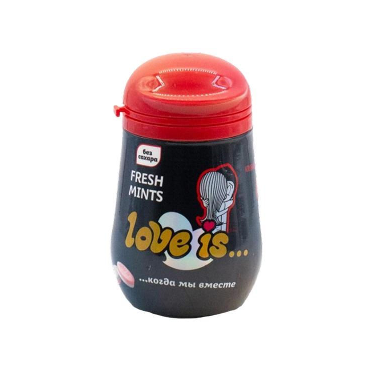 Конфеты Love is... клубника освежающие 45 гр., пластик