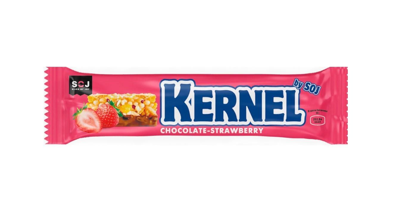 Батончик SOJ Kernel злаковый с клубникой в молочном шоколаде 50 гр., флоу-пак