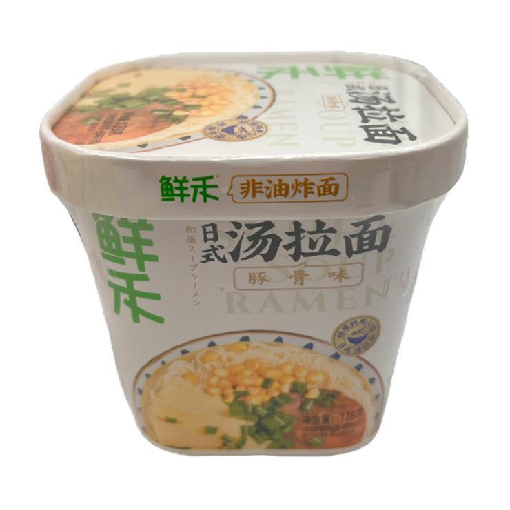 Лапша Wangbaiji в густом бульоне со вкусом свиных костей 128 гр., стакан