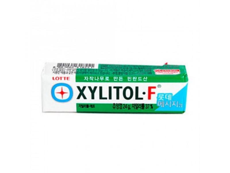 Жевательная резинка Lotte Xylitol F c ксилитолом без сахара 26 гр., обертка