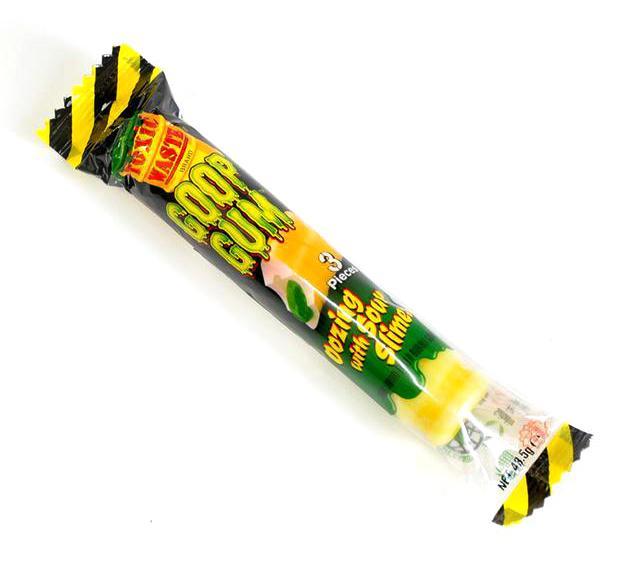 Жевательная резинка Toxic Waste Goop gum 43,5 гр., флоу-пак