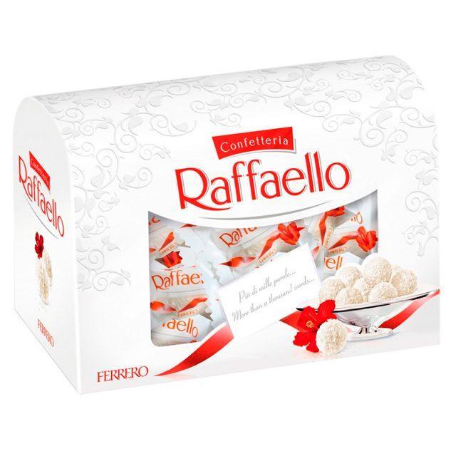 Конфеты Raffaello Сундучок 240 гр., картон