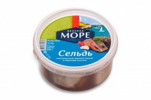 Сельдь Вкусное море кусочки пряного посола 500 гр., ПЭТ