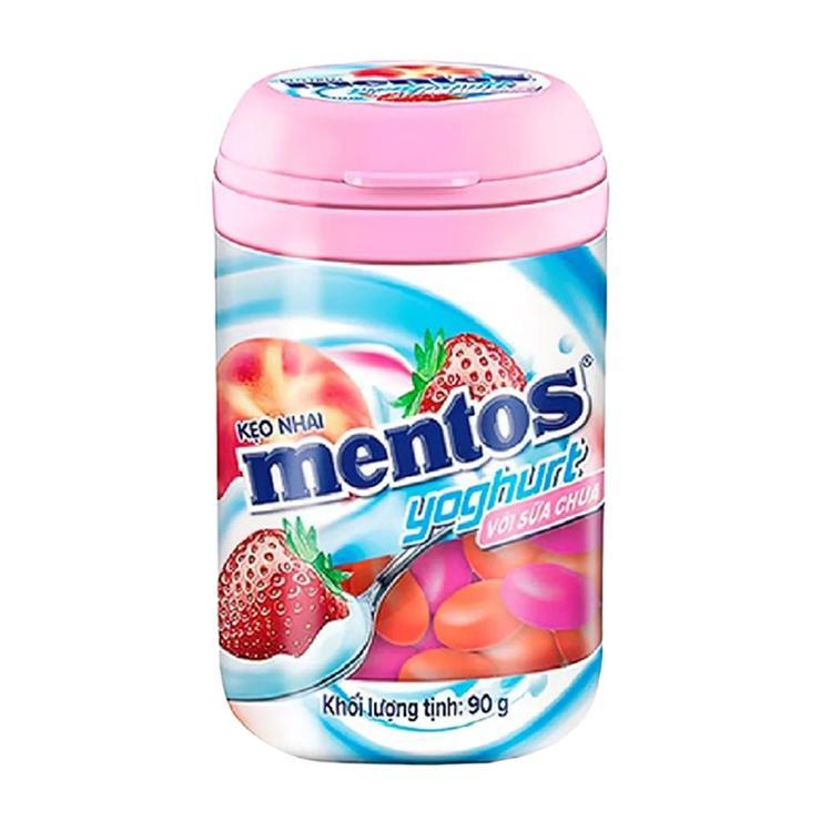 Конфеты жевательные Mentos Yoghurt персик и клубника 90 гр., пластиковая упаковка