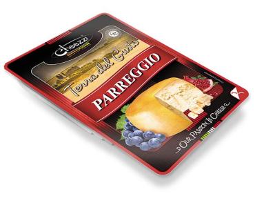 Сыр Cheezzi Парреджио 40% нарезка