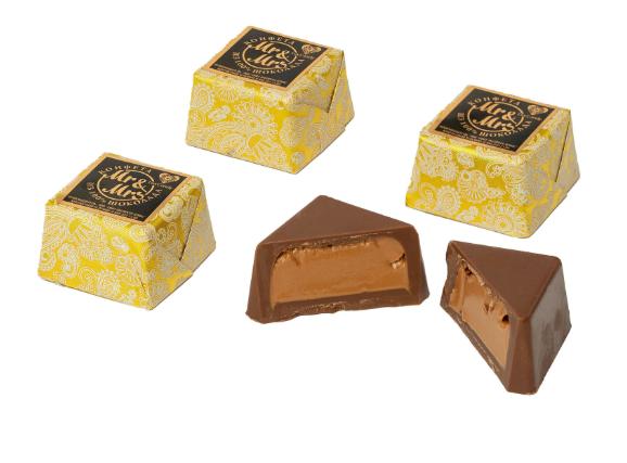 Конфеты Lux Candy MR&MRS молочный шоколад с начинкой Cream Latte 2 кг., флоу-пак